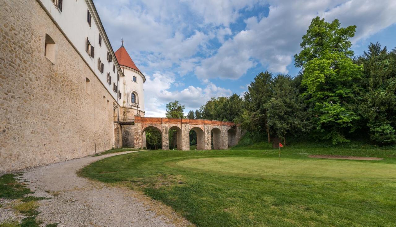 Mokrice Castle Estate Hotel Obrezje Ngoại thất bức ảnh