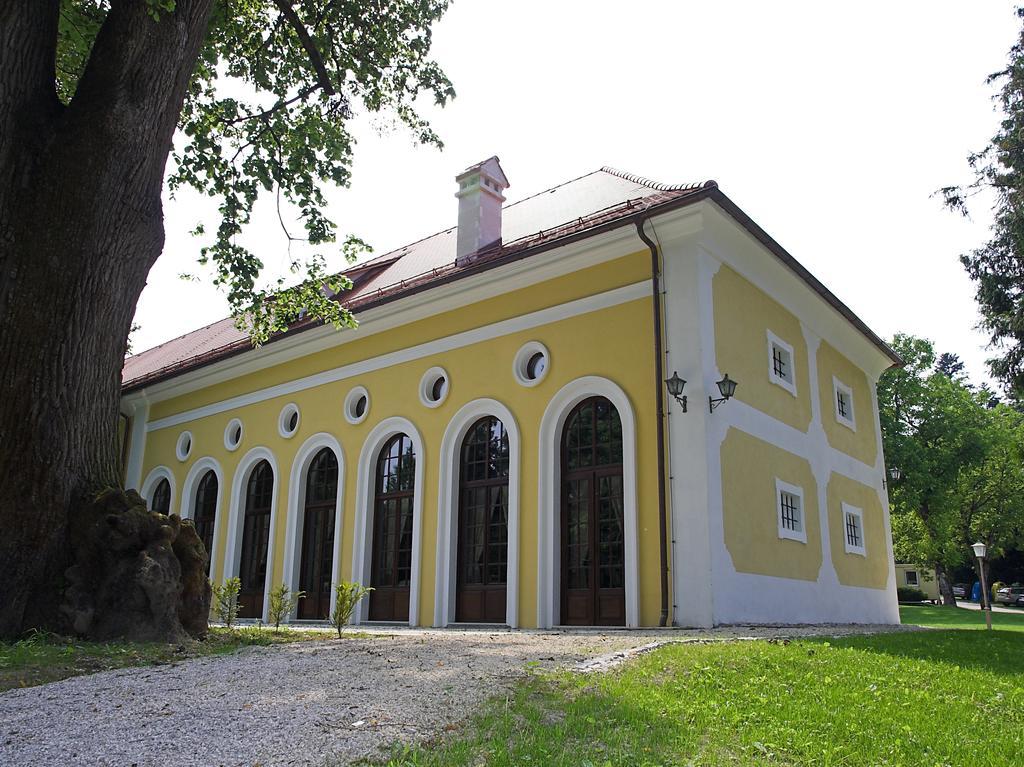 Mokrice Castle Estate Hotel Obrezje Ngoại thất bức ảnh
